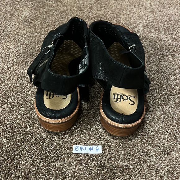 Sofft sandals with zipper. Size 7 1/2 - Picture 3 of 6